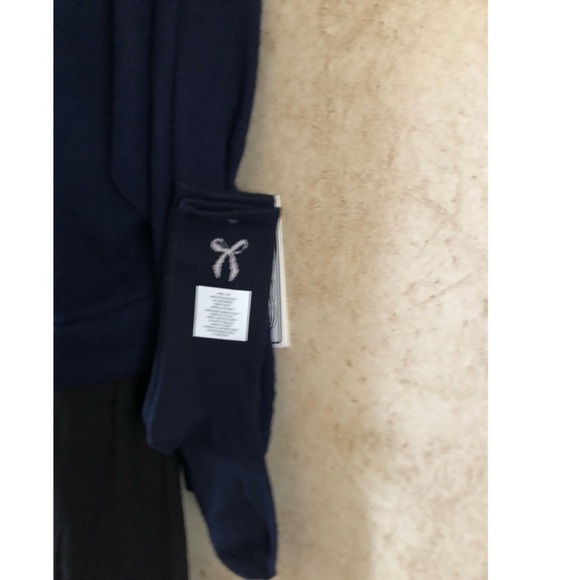 NWT Vine & Valley Zip Up Ribbed Sweatshirt W/socks Small - Picture 3 of 5